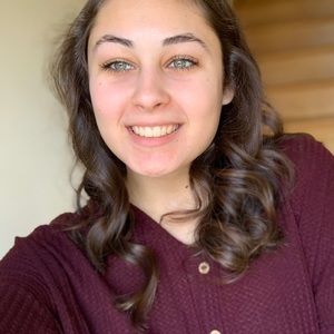 Meet your Posher, Katie